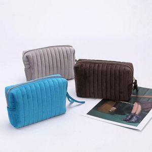 Hot Sale Velvet Flannel Quilted Cosmetic <b>Storage</b> Bag Travel <b>Toiletry</b> Organizer Makeup Bag for Women Girls - Product Image 2