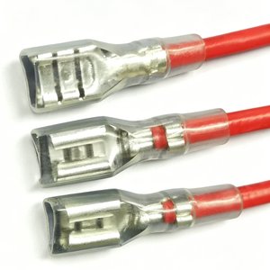 Konektor Terminal Spade Betina 10-12AWG 6.3mm, Kabel Harness Berujung Ganda dengan Selubung Isolasi untuk Peralatan Listrik - Product Image 3