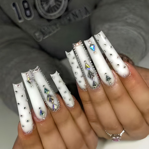 <span class=keywords><strong>Uñas</strong></span> Postizas Francesas O7 con Diseño <span class=keywords><strong>de</strong></span> 24 Piezas, <span class=keywords><strong>Uñas</strong></span> Largas con Diamantes Brillantes <span class=keywords><strong>y</strong></span> <span class=keywords><strong>Flores</strong></span>, <span class=keywords><strong>Mariposas</strong></span> <span class=keywords><strong>y</strong></span> Puntos para los Dedos - Product Image 4