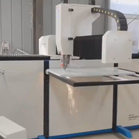 Machine de découpe laser à cantilever Raycus 3KW pour panneaux de meubles peints, traitement sans bavures des boîtiers électriques