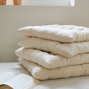 Coussin de siège carré multi-aiguilles en coton uni, style minimaliste toutes saisons, avec rembourrage épais en coton PP - Product Image 1