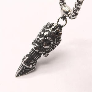 Collier pendentif en acier inoxydable de style punk, marteau de Thor des Avengers, vente en gros de bijoux - Product Image 5