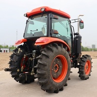 Traktor Diesel Mini/Besar Pertanian 4WD Harga Terbaik 4x4 Mesin YTO Merah Traktor Berjalan 4WD