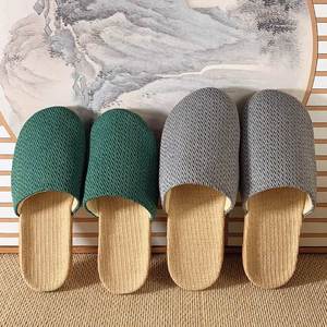 Sandales en tissu recouvert de lin à bout fermé pour femmes, sandales d'été à semelle épaisse pour usage domestique, pantoufles antidérapantes pour couples - Product Image 5
