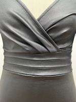 Nouvelle Robe Vintage Mi-longue Plissée Noire Décontractée et Sexy pour Femme, Col en V, en Similicuir PU, Effet Amincissant et Sculptant la Taille