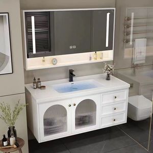 ตู้ห้องน้ำสีขาวสไตล์ยุโรปพร้อมกระจกรังผึ้งและที่เก็บของในหลายพื้นที่ขายตรงจากโรงงาน - Product Image 3