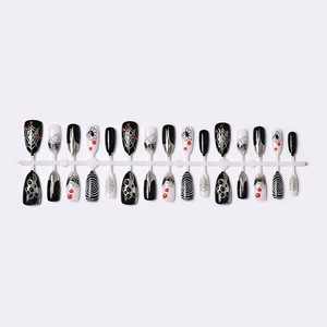 30 faux ongles en forme d'amande, motif toile d'araignée 3D, strass et gouttes de sang, réutilisables, pour manucure DIY, pour fête à thème, Halloween - Product Image 5