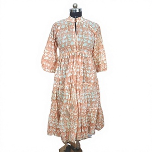 Robe longue en coton imprimé à la main, tenue de mariage indienne, vêtements d'été pour filles, 100% coton - Product Image 1