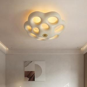 Plafonnier de chambre à coucher de style nordique à thème crème, luminaire créatif à thème floral pour chambre d'enfant, style japonais Wabi-Sabi, luminaire de salon - Product Image 3