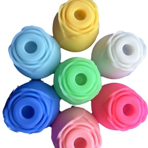 Giocattoli Sessuali Luminosi per Adulti, Vibratore Magnetico a Forma di Rosa che Si Illumina al Buio, Stimolatore Clitorideo e Punto G per Donne - Product Image 1