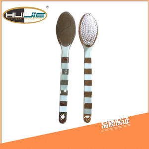 Brosse de bain, brosse de massage, manche long ovale en ABS, 38x4x7cm, pour le nettoyage sous la douche des adultes - Product Image 4