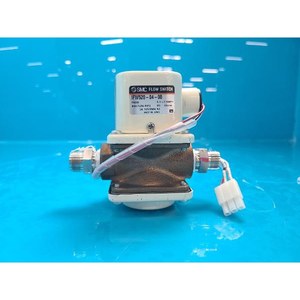 Interrupteur de débit de liquide SMC IFW520-04-00, utilisé comme pièce détachée pour équipement semi-conducteur d'époque - Product Image 6