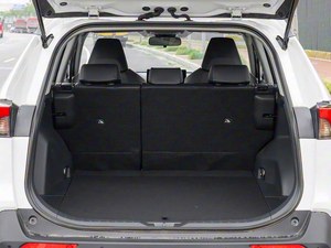 Toyota <span class=keywords><strong>RAV4</strong></span> 2023 <span class=keywords><strong>2</strong></span>.0L CVT à deux <span class=keywords><strong>roues</strong></span> <span class=keywords><strong>motrices</strong></span>, édition Fashion Plus, essence pure, voiture la plus vendue - Product Image 6