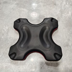 Dispositivo Corrector de Cuello, Masajeador y Tractor Cervical de Espuma EVA Moldeada a Prueba de Agua para Estiramiento de la Columna Vertebral - Product Image 4