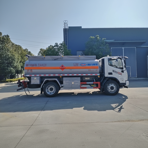 Camión Cisterna para Transporte de Líquidos Peligrosos (Gama Completa de Tonelajes) - Product Image 1