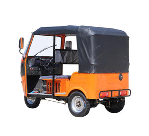 รถสามล้อตุ๊กตุ๊ก LT 3 ล้อ แบบมีที่นั่งสองแถว ใช้เชื้อเพลิงเบนซิน สำหรับโดยสาร - Product Image 5