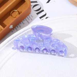 Pince <span class=keywords><strong>à</strong></span> cheveux en acétate minimaliste verte unie pour femme, personnalisable avec logo, grande pince personnalisée de haute qualité - Product Image 4