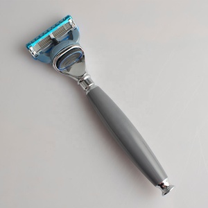 Los hombres mejor opción máquina de 5 hojas Durable de afeitado de los hombres de Metal mango de plástico de la maquinilla de afeitar de seguridad - Product Image 1