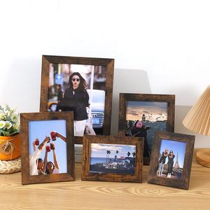 Marcos de Fotos Colgantes de Madera Personalizados de Fábrica con 3 Aberturas, Marco de Fotos Plegable para Exhibir 3 Fotos, Decoración de Pared para el Hogar - Product Image 6