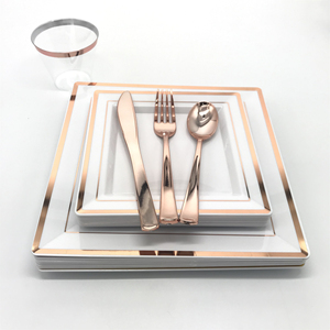150pcs Rose Gold Rim Plastic Square Plates with Disposable Plastic Silverware