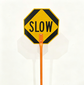Panneaux de signalisation réfléchissants en aluminium de 12 pouces, type « Stop/Slow », enroulables, avec poignée en fer - Product Image 3
