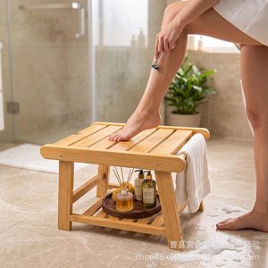 Tabouret de douche en bambou avec étagère de rangement pour salle de bain et spa, design imperméable et durable - Product Image 1