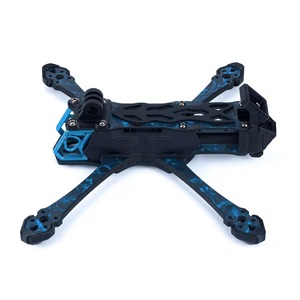 Telaio Professionale per Drone FPV da 5 Pollici - Ibrido in Fibra di Carbonio/Metallo Manta 5 SE Squashed <span class=keywords><strong>X</strong></span> di Axisflying - Product Image 4