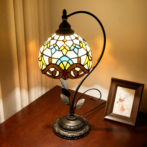 Lámparas Tiffany al por Mayor, Lámpara de Mesa de Vidrio Estilo Barroco de 8 Pulgadas con Base de Hojas, Iluminación Decorativa para Sala de Estar y Restaurante - Product Image 5