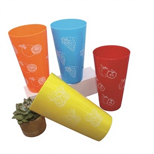 Tazza in Ceramica Colorata CASAMAX WL AD-3404-3 da 850ml per Eventi - Product Image 1