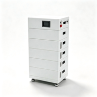 Système de stockage d'énergie domestique hybride empilable LiFePO4 240V 100Ah 24kWh compatible avec onduleur triphasé pour appareils électroménagers
