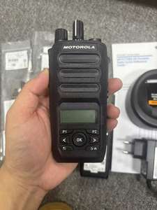 Walkie Talkie MOTOROLA R5 DMR UHF VHF Intercomunicador Digital <span class=keywords><strong>Radio</strong></span> <span class=keywords><strong>de</strong></span> Onda Corta Inalámbrico <span class=keywords><strong>de</strong></span> Largo Alcance Bidireccional - Product Image 2