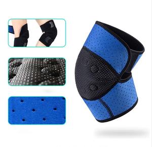 Soporte <span class=keywords><strong>de</strong></span> <span class=keywords><strong>Rodilla</strong></span> <span class=keywords><strong>de</strong></span> Neopreno con Puntos <span class=keywords><strong>de</strong></span> Masaje Magnéticos Integrados y Correas Dobles Ajustables para Aliviar el <span class=keywords><strong>Dolor</strong></span> Articular - Product Image 4