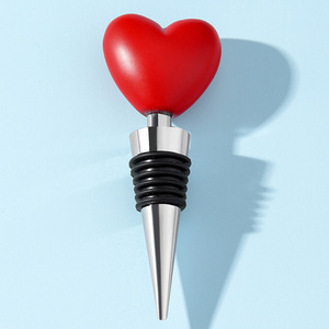 Heart-shaped Wine <b>Bottle</b> Stopper Red Plastic Sealing Wedding Favor Gift - Product Image 3