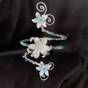 Brazalete de Aleación con Perlas y Flores, Estilo Europeo Americano, Accesorio de Fiesta Geométrico Exagerado <span class=keywords><strong>para</strong></span> Mujer - Product Image 2