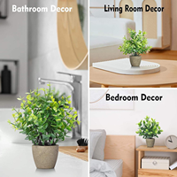 Lot de 4 plantes artificielles en pot, fausse verdure, mini buis, fausse flore réaliste en plastique, petites décorations de table pour la maison et le bureau, cadeaux de bureau