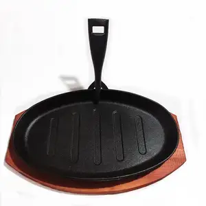 High Quality Anti-scalding Plate Clamp Barbecue Grilling Food Safe Serving Barbecue Tongs