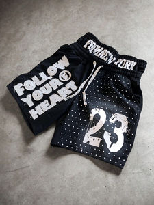 Shorts Deportivos Urbanos Negros de Malla de Poliéster con Estampado de Eslogan y Número 23, Detalle de Salpicaduras, Transpirables, para Verano - Product Image 2