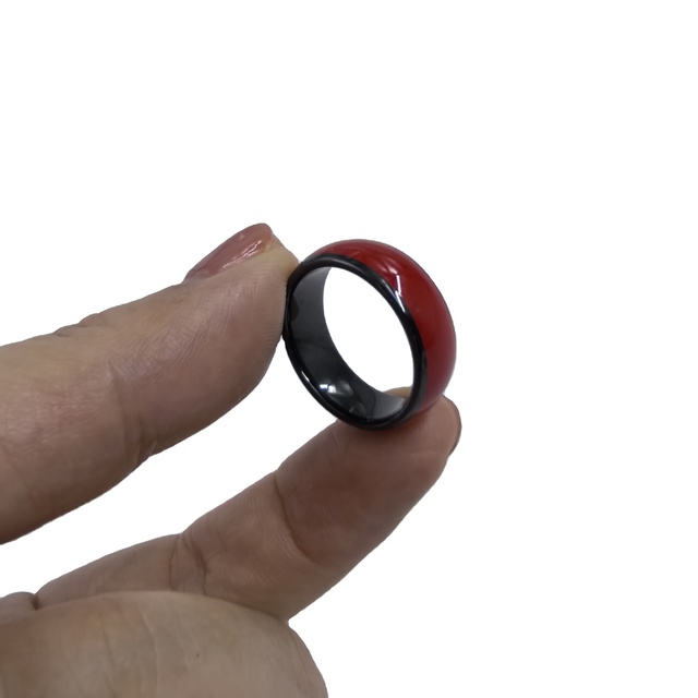 Smart Ceramic NFC Ring for Contactless Payment and Identification