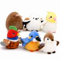 Peluche d'oiseau colorée personnalisée avec des designs réalistes de kiwi et de perroquet pour boutique de cadeaux, vente en gros, commande en gros de peluches