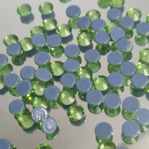 Zk nhà máy bán hàng trực tiếp Chất lượng cao đóng gói Tinh thể thủy tinh strass SS10 Peridot nhiệt cố định Rhinestone bán buôn - Product Image 6