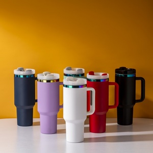 Segunda generación 40oz Magic Color Ion Plated Ice Bully Thermos Cup Nueva taza de <span class=keywords><strong>coche</strong></span> de acero inoxidable 304 con impresión personalizable - Product Image 2