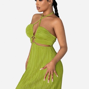 Vestidos de Mujer al por Mayor, Ecológicos, Personalizables, con Cierre Cruzado en Contraste, sin Espalda, con Botones - Product Image 2