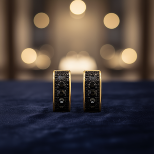 Orecchini a Cerchio E4164 Placcati Oro con Pietra Nera e Micro Inserti Geometrici, Lussuosi per Uso Quotidiano Femminile - Product Image 2