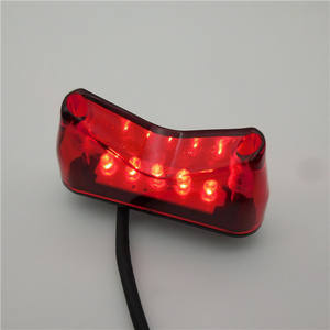 Feux arrière de moto, feux arrière en forme de M, feux de freinage arrière pour scooters - Product Image 5