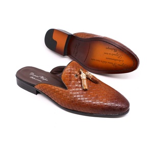 Mules décontractées pour hommes en cuir véritable à pampilles, style demi-loafers, pour l'extérieur - Product Image 5