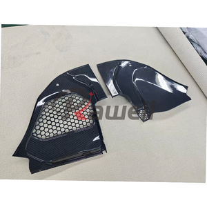 Protection de compartiment moteur en carbone sec pour BMW Série 5 G30 2017-2024 - Product Image 3