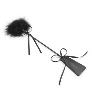Pagaie en cuir alternative SM pour couple, pagaie en PU à plumes fines pour flirt adulte, accessoires de jeu pour couple noirs - Product Image 2