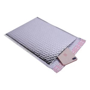 2025 nuevo papel de aluminio metálico holográfico Plata Mate burbuja <span class=keywords><strong>Mailer</strong></span> <span class=keywords><strong>Poly</strong></span> burbuja acolchado envío bolsas de mensajería - Product Image 5