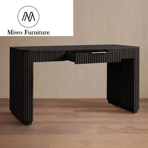 Table de bureau moderne et contemporaine Mobilier de bureau pour ordinateur Bureau d'étude avec tiroirs et rangement en bois naturel Secrétaire à rainure - Product Image 5