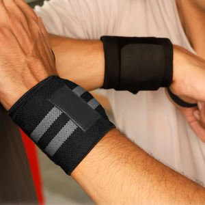 Muñequeras de Neopreno Personalizables para Entrenamiento de Levantamiento de Pesas - Protección Profesional Resistente, Transpirable y Ligera - Product Image 5